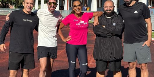 Comunicadores do RBS desafiam limites na maratona de Porto Alegre