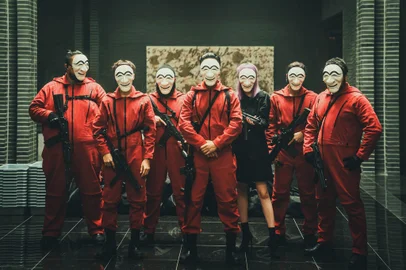 Versão coreana de La Casa de Papel<!-- NICAID(15112411) -->