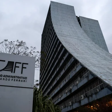 PORTO ALEGRE, RS, BRASIL, 12.07.2024: Centro administrativo Fernando Ferrari reabrirá na próxima segunda-feira (15). Foto: Camila Hermes/Agencia RBS<!-- NICAID(15813328) -->