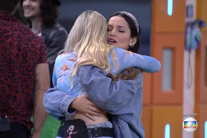 BBB 21': Juliette e Thaís se estranham em decisão sobre quem vai dormir em  quarto do líder