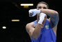 Esquiva Falcão vende medalha olímpica: "Quero dar uma vida melhor para os meus filhos"