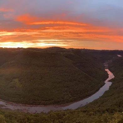 Ministro do Turismo estará em Nova Pádua para conhecer projetos e conversar com representantes do setor <!-- NICAID(14930521) -->