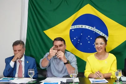 flávio Bolsonaro<!-- NICAID(16345815) -->