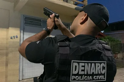 Operação Denarc contra facção do Vale do Sinos