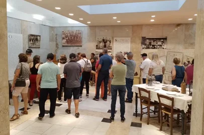 Cerca de 8 mil pessoas visitaram os cinco museus municipais de Caxias do Sul durante a 34ª edição da Festa da Uva. Os museus públicos operaram com horários ampliados a festa, recebendo além de moradores, turistas de diversas cidades, estados e países.<!-- NICAID(15696399) -->