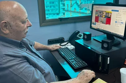 O sindicalista José Ferreira da Silva, conhecido como "Frei Chico", que é vice-presidente de uma das entidades visadas em uma operação da Polícia Federal (PF) deflagrada na quarta-feira (23), disse esperar que os policiais investiguem "toda a sacanagem que tem" no Instituto Nacional de Segurança Social (INSS).<!-- NICAID(16023157) -->