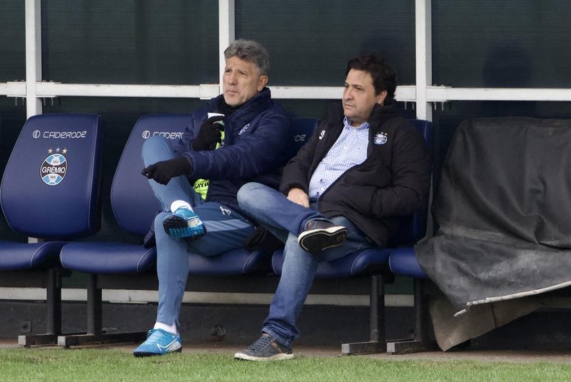 Guerra encaminha quarta contratação para o Grêmio em 2024