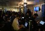 Antecedência e "interrupção" na campanha: os bastidores do debate presidencial na TV Globo