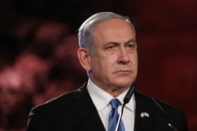 Israeli Prime Minister Benjamin Netanyahu delivers a speech during the Fifth World Holocaust Forum at the Yad Vashem Holocaust memorial museum in Jerusalem on January 23, 2020. - World leaders travelled to Israel this week to mark 75 years since the Red Army liberated Auschwitz, the extermination camp where the Nazis killed over a million Jews. (Photo by Abir SULTAN / POOL / AFP)