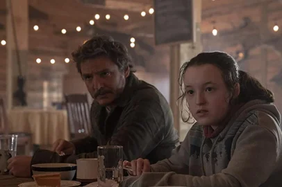 Pedro Pascal e Bella Ramsey no sexto episódio (Kin) da primeira temporada de The Last of Us, da HBO.<!-- NICAID(15373706) -->