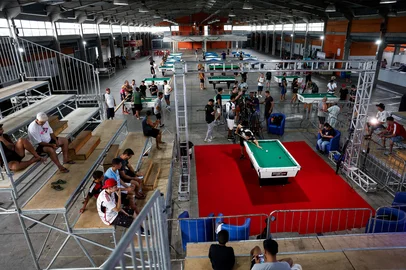 Tramandaí, RS, Brasil, 16/01/2026: Torneio Nacional de Sinuca acontece em Tramandaí de 06 a 08 de janeiro. O evento conta com a presença de diversos nomes famosos no esporte, incluindo Baianinho de Mauá. Fotos: Duda Fortes/Agencia RBS<!-- NICAID(16205674) -->