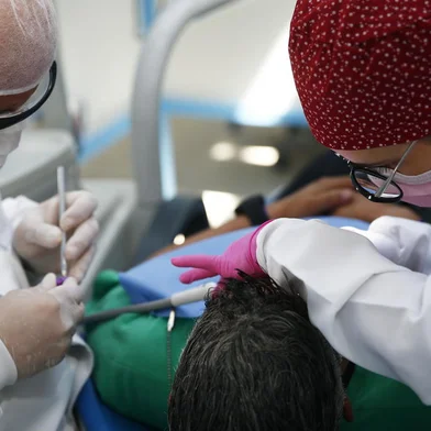 PORTO ALEGRE, RS, BRASIL, 10-10-2019: Atendimento odontológico a pessoas com deficiência, na Faculdade de Odontologia da UFRGS (FOTO FÉLIX ZUCCO/AGÊNCIA RBS, Editoria de Geral).<!-- NICAID(14284963) -->