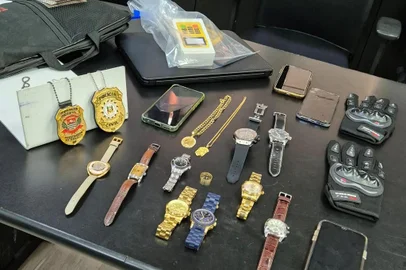 Polícia Civil gaúcha prende em São Paulo suspeitos de série de furtos em condomínios de áreas nobres de Porto Alegre. Foto: Polícia Civil-RS / Divulgação<!-- NICAID(15816340) -->