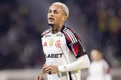 Venda de Wesley à Roma pode render R$ 16 milhões à massa falida de empresa do RS e time de SC<!-- NICAID(16094010) -->