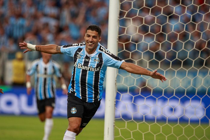 Luis Suárez genio de cavadinha Grêmio 3 x 1 Fluminense #gremio #gremis, fluminensefc