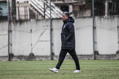 Técnico do Caxias, Marcelo Cabo<!-- NICAID(16303658) -->