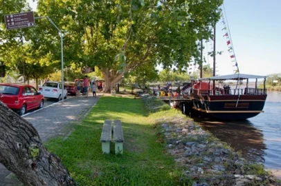 Camila Domingues / Governo do RS praia de são lourenço do sul<!-- NICAID(16165765) -->