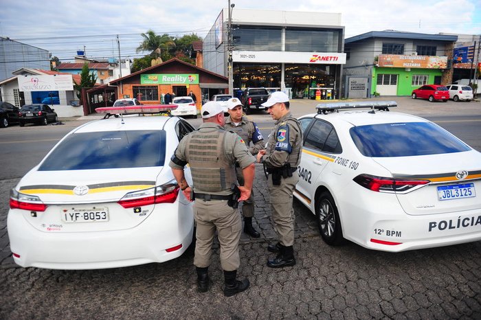 Atualmente, nas escalas de trabalho dos policiais, as visitas aos bairros são mais frequentes