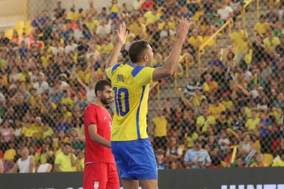 Pito marcou dois gols