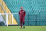 Coudet pode fazer até seis trocas na escalação do Inter para o Gre-Nal; veja o provável time