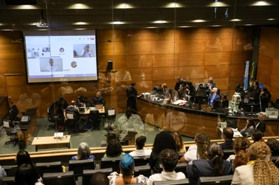 Rio de Janeiro (RJ), 30/10/2024 â Julgamento de Ronnie Lessa e Elcio Queiroz no 4Âº Tribunal do JÃºri do Rio de Janeiro, no Tribunal de JustiÃ§a, no centro da capital fluminense. Foto: Tomaz Silva/AgÃªncia BrasilIndexador: Tomaz Silva/AgÃªncia BrasilFonte: AgÃªncia Brasil/Empresa Brasil dFotógrafo: RepÃ³rter FotogrÃ¡fico<!-- NICAID(15902893) -->