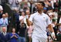 Novak Djokovic sai das cordas, vira batalha contra Jannik Sinner e vai à semi de Wimbledon