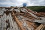 TEMPORAL BARRA - Queda de granizo provocou destelhamentos em Barra do Ribeiro. Foram mais de cem casas danificadas. Prefeitura ainda contabilizava os estragos no final da noite deste domingo<!-- NICAID(15404681) -->