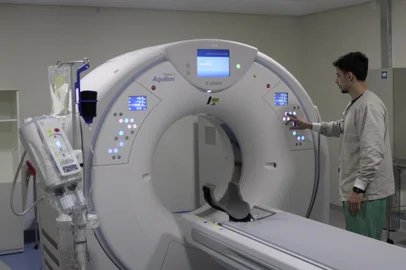 O Hospital Geral, beneficiado pelo Projeto Nacional de Apoio à Atenção Oncológica (PRONON) e respaldado pelo Ministério da Saúde, deu início aos atendimentos com seu avançado Tomógrafo Computadorizado<!-- NICAID(15542052) -->