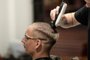 Corte de cabelo batizado de "Calvão de Cria", criado pela barbearia Vikings Barber Shop, de Três Passos, no Norte do RS, viralizou nas redes sociais<!-- NICAID(15140198) -->