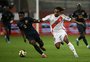 Com Valencia em campo, Equador empata com o Peru e confirma vaga na Copa do Mundo 