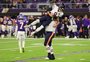 Brasileiro marca todos os pontos do Chicago Bears em vitória na NFL