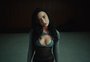 Demi Lovato lança “Here All Night” e entrega clipe cheio de dança e intensidade