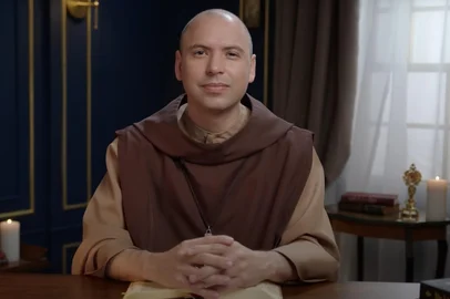 Com transmissões diárias de oração durante a Quaresma, frei Gilson tem se consolidado como um dos principais líderes religiosos conservadores do Brasil. Suas lives, realizadas a partir das 4h, reúnem milhões de fiéis e têm impulsionado sua popularidade nas redes sociais.<!-- NICAID(15992678) -->