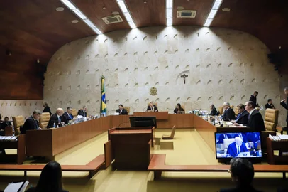 STF julga os primeiros quatro réus pelos atos golpistas de 8 de janeiro<!-- NICAID(15539231) -->