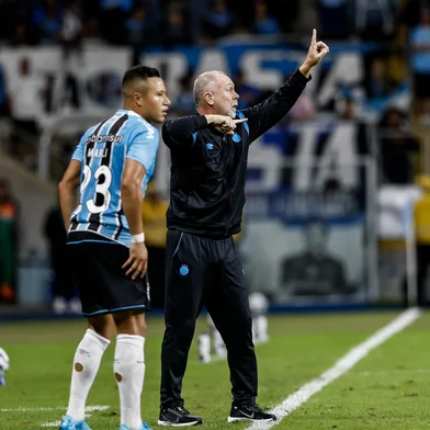 PORTO ALEGRE, RS, BRASIL, 10.05.2025: Grêmio e Bragantino. Brasileirão 2025. Fotos: Duda Fortes/Agencia RBSIndexador: Andre Avila<!-- NICAID(16034690) -->
