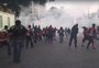 VÍDEO: torcedores de Juventude e Athletico-PR brigam próximo ao Estádio Alfredo Jaconi; duas pessoas têm ferimentos graves