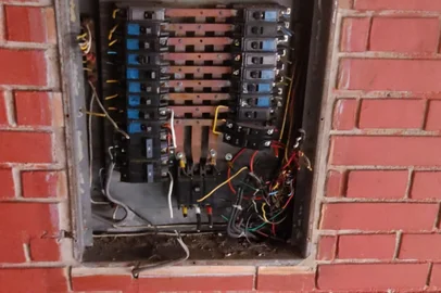 Escola sofre três furtos em menos de um mês em Canoas e tem prejuízo de R$ 285 mil: "Não sabemos como vamos voltar"<!-- NICAID(16199834) -->