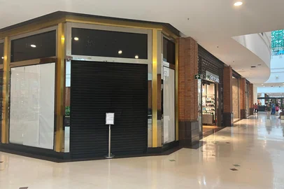 Loja da Kopenhagen no shopping Praia de Belas<!-- NICAID(15994784) -->