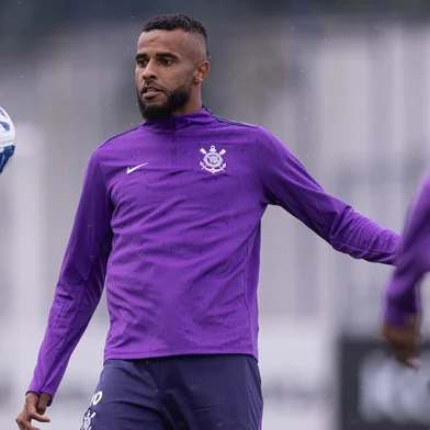 Alex Santana em treino do Corinthians<!-- NICAID(16051183) -->