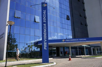 Brasília (DF) 09/05/2025 - Fachada da sede do Instituto Nacional do Seguro Social, INSS Foto: Fabio Rodrigues-Pozzebom/ Agência BrasilIndexador: Fabio Rodrigues-Pozzebom/ AgÃªncFonte: AgÃªncia Brasil/Empresa Brasil dFotógrafo: Reporter FotogrÃ¡fico<!-- NICAID(16033971) -->