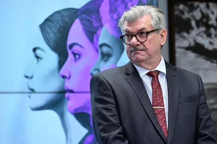 MARCO BUZZI, ministro do STJ, &eacute; alvo de den&uacute;ncias de ASS&Eacute;DIO SEXUAL