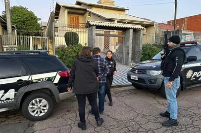 Preso síndico que abusou de menina de oito anos em Canoas<!-- NICAID(16048936) -->