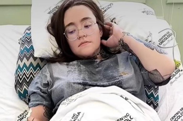 Carolina Arruda @caarrudar / Instagram/Reprodução