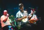 Em versão mais descontraída, Thiaguinho lança EP "Banjo e Boné"