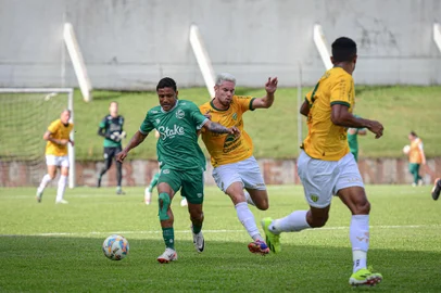 Juventude e Ypiranga se enfrentaram pelo jogo de ida da semifinal da Copa FGF - Troféu Zagallo, no Homero Soldatelli, em Flores da Cunha.<!-- NICAID(15911745) -->