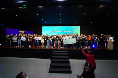 Com investimento de R$ 1,5 milhão, Funesporte contempla 96 projetos esportivos em Passo Fundo<!-- NICAID(16037480) -->
