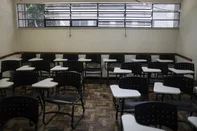 PORTO ALEGRE, RS, BRASIL - 2025.03.20 - Semestre se iniciando em boa parte das universidades públicas, volta a ocorrer um problema histórico: a evasão ou diminuição de frequência dos alunos de fora da cidade por motivos diversos. Saúde mental, dificuldades financeiras, falta de amparo, dificuldade de acompanhar os estudos, ausência de pertencimento. (Foto: André Ávila/ Agência RBS)Indexador: Andre Avila<!-- NICAID(15999632) -->