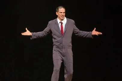 Mateus Solano em "O Figurante"