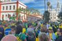 10/11/2022 - PORTO ALEGRE, RS - Manifestações contra o resultado das eleições seguem em frente ao Comando Militar do Sul, na Capital. FOTO: Eduardo Matos / Agência RBS<!-- NICAID(15261531) -->
