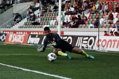 O goleiro Marcelo Carné, ex-Juventude, está no futebol português, no Maritimo. <!-- NICAID(15316091) -->